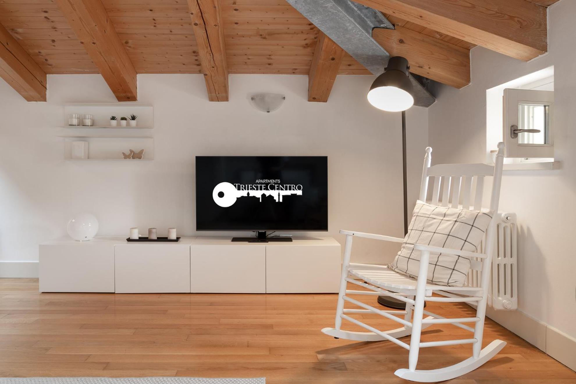 Apartments Trieste Centro I 2 Екстериор снимка
